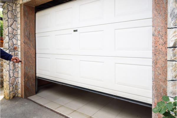 Garage Door Won't Close? Troubleshooting Guide image Garage Door Won't Close Garage Door Won't Close? Troubleshooting Guide
